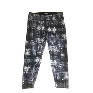 Champion Cropped Leggings - Black/White - Women S